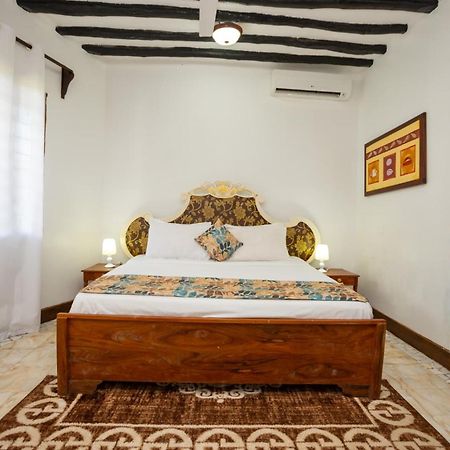 Zanzinite Beach Spa Hotel Zanzibar ภายนอก รูปภาพ